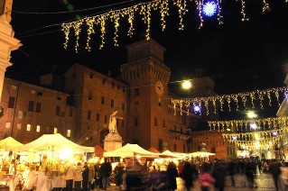 Ferrara, mercatino di Natale.