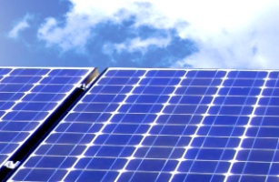 Fotovoltaico, persi il 50% del fatturato e dei posti di lavoro