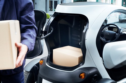 Merci in città, da Ginevra l’elettrico Twizy Cargo