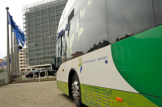 Bus ecologico Credit © European Union, 2014